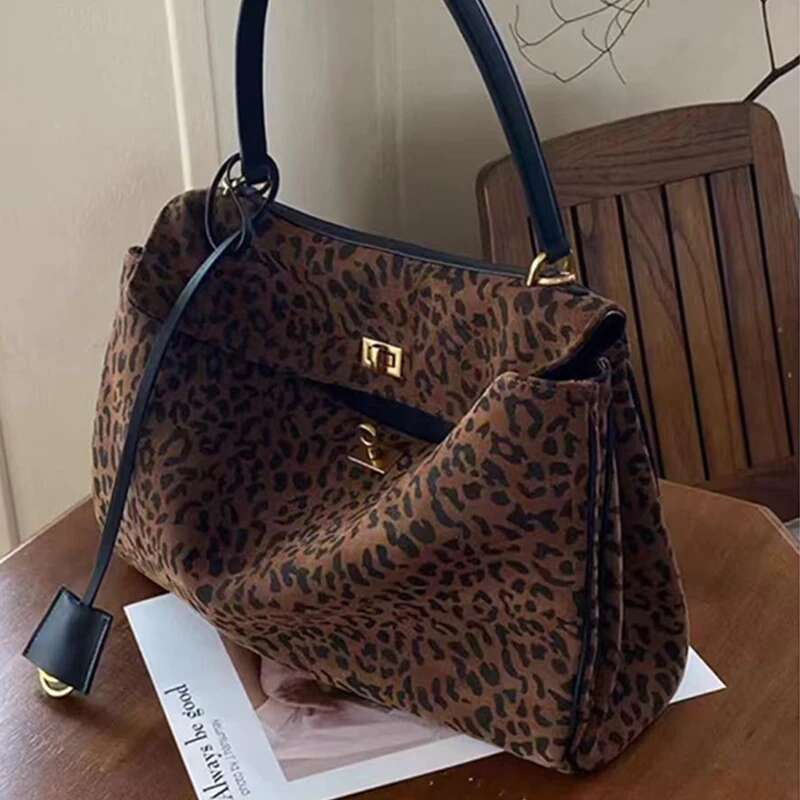 Large Capacity Leopard Print Tote Women Rodeo Commuter Retro Fashion Portable Shoulder Messenger Bag