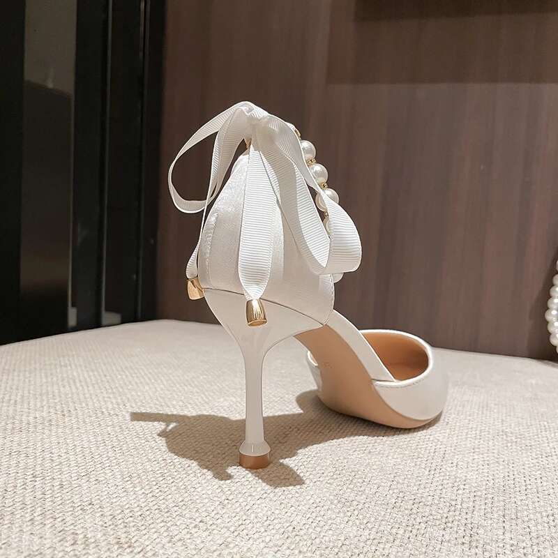 2025 New Wedding Women Brand Design String Bead Pearls High Heels Ladies Sexy Elegant Pointed Toe White Black Pumps