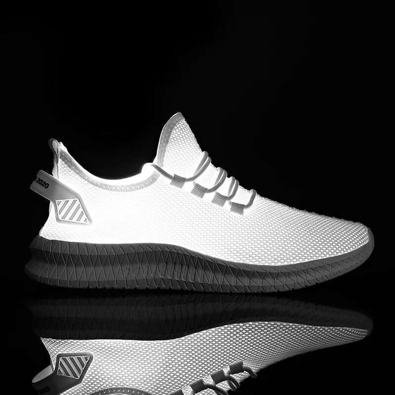 Breathable Men's Running Work Shoes Fashion Platform Men Gym&Casual White Mesh Lightweight Anti-slip Sports Sneakers Tennis