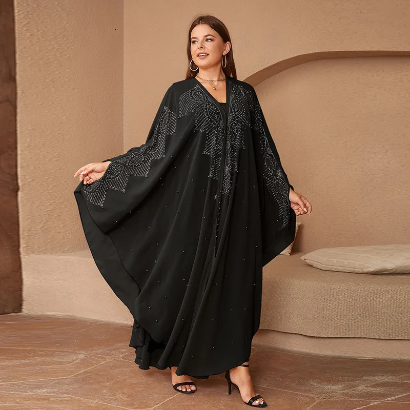 Plus size womens Muslim long sleeved Vneck polyester black yellow and white skirt Dubai Abaya Kaftan dress 250326
