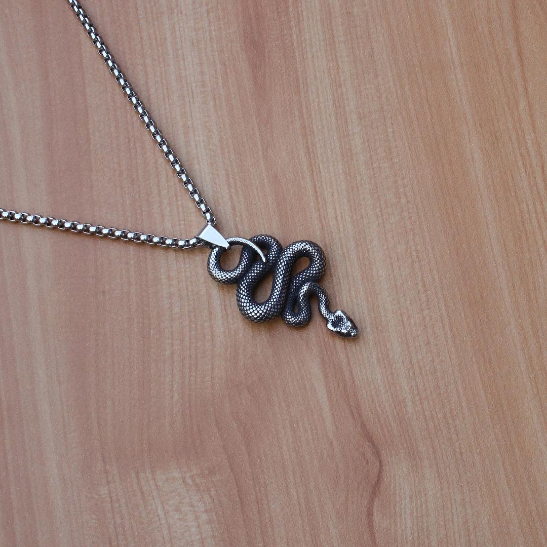 60cm Hip hop style zodiac snake year pendant necklace with fierce eyes and snake king design