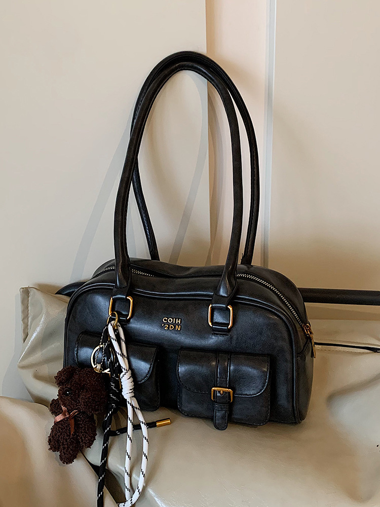 design bag 2025 Women's casual retro underarm bag with a sense of high-end niche trendy texture versatile for commuting single shoulder bag