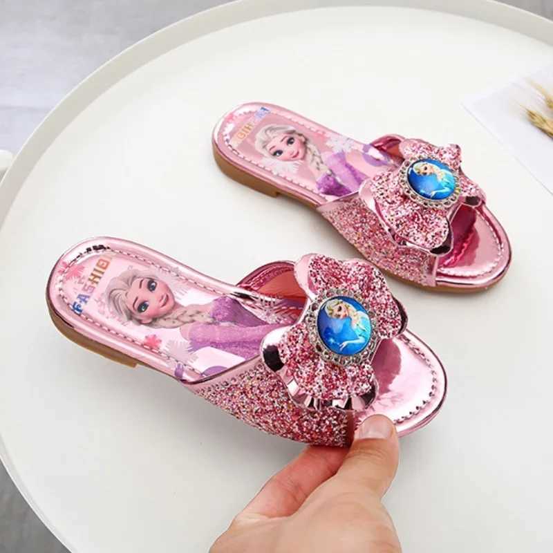 Slipper Summer Princess Flat Head Slippers Fashion sequins Bow Fashion Skin Flap Childrens Frozen Elsa Soft S25326