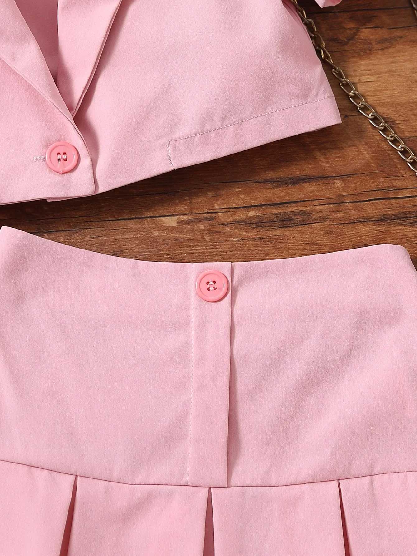 Girl Pink Set Short sleeved top and pleated skirt stylish and elegant design suitable for formal occasionsT250327
