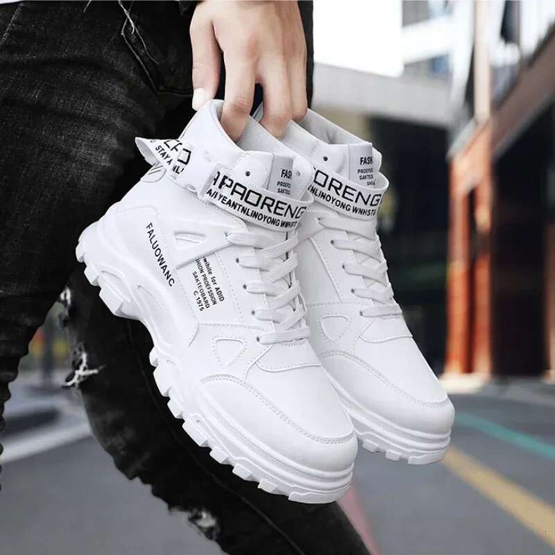 Trendy Men's Short Boots Autumn Winter Fashionable Lightweight Comfortable Anti Slip Flat Basketball Sports Casual Shoes