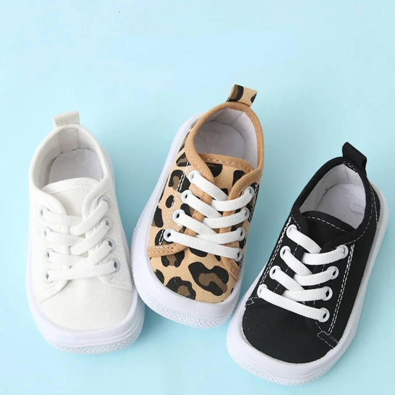 Zapatillas Kid Shoe Autumn Boy Sport Shoes Solid Color Simple Kid Shoes Versatile Casual Shoe Daily Wear Canvas Shoe Tenis 250326