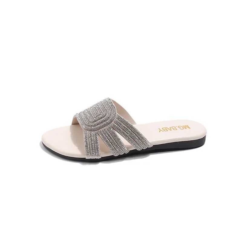 Slipper 2024 Summer Childrens Princess Slide Suitable for Girls Flat Water Diamond Fashion Edition Soft and Comfortable Casual Shoes S25326