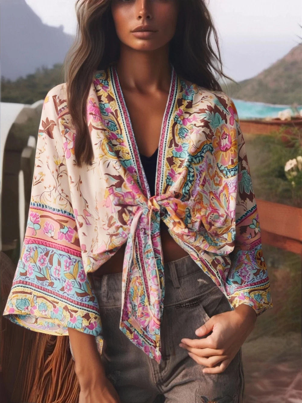 Bohemian retro printed beach summer short kimono womens fashionable casual Vneck batwing sleeves top 250326