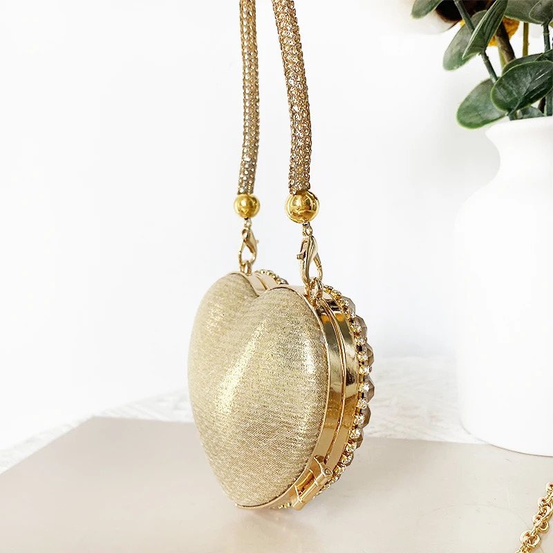 y Sparkling Heart shaped Diamond Night Clutch Rhinestone Wallet Womens Fashion Bag 250326