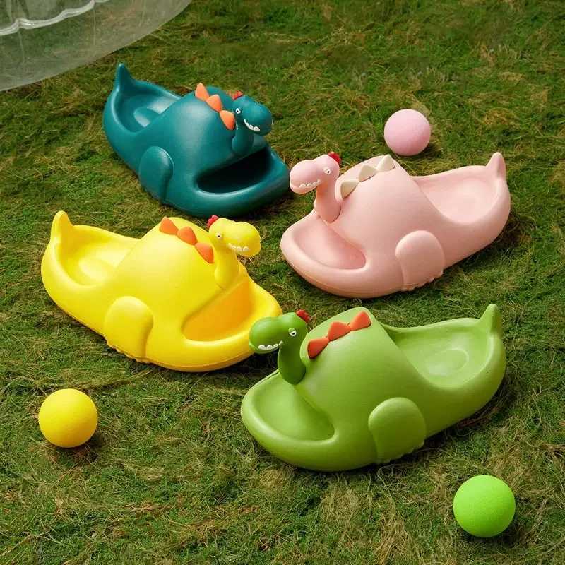 Slipper Summer dinosaur slider for children aged 3-15 boys and girls family shoes summer cartoon bathroom anti slip slider for teenagers family slider