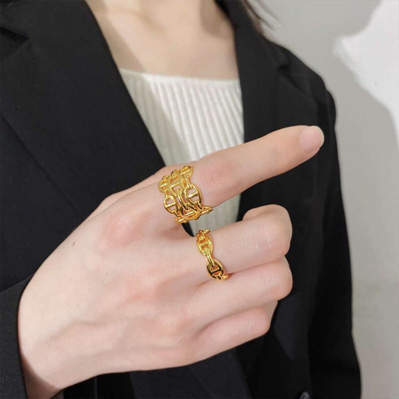 Trendy and fashionable three-layer pig nose Japanese C-shaped wide opening INS cold style stacked eating ring bracelet