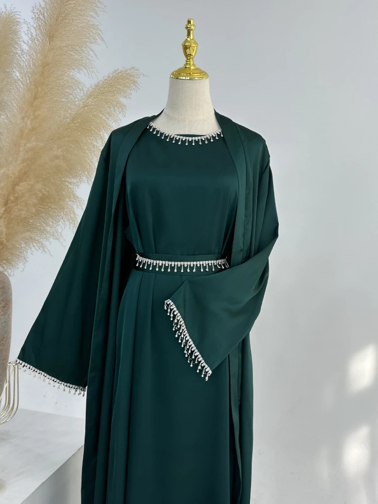Eid al Fitr Silk Satin Party Abayas Set 2 pieces Ramadan women with diamond chain cardigans Islamic Abaya 250326
