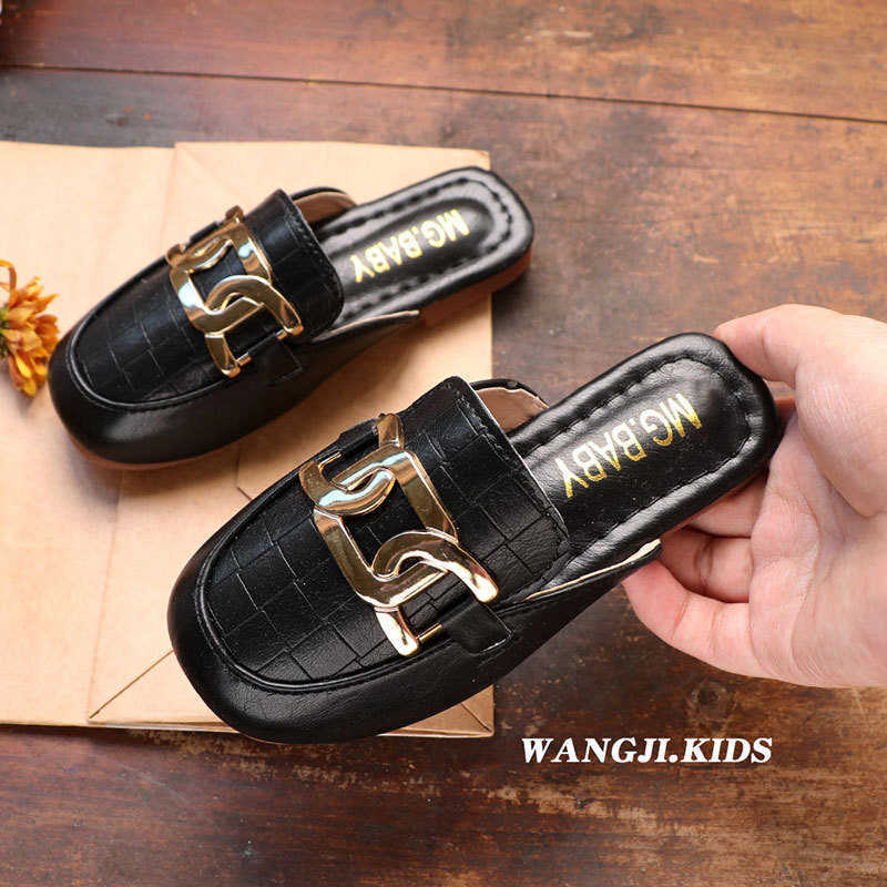 Slipper Childrens Fashion Slippers Flat 2025 New Summer Style Little Girl Baotou Princess Wearing Outward One Step Stepping Cool Slippers Trendy S2532