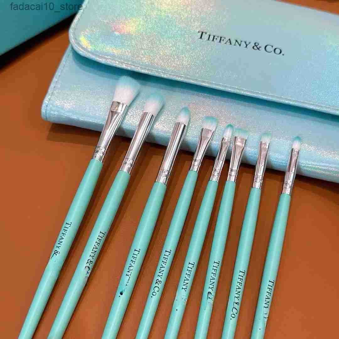 Makeup Brushes Makeup brush concealer super soft hair high-grade portable set no powder no card powder full set of high beauty brushes z250327