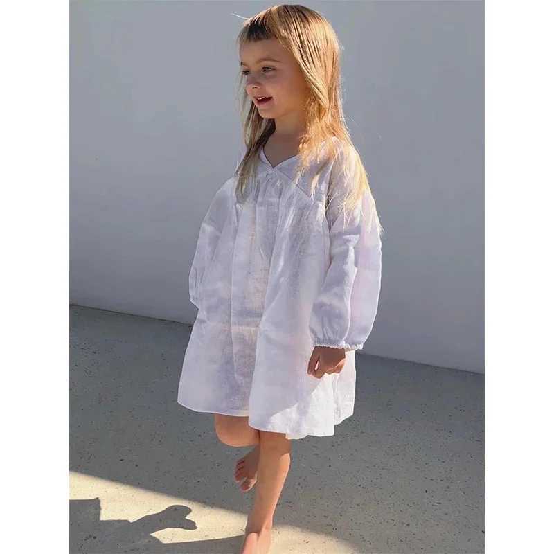 Girls white linen V-neck long sleeved dress for spring and summer 2024 new item baby girl Sen beach cotton linen casual loose dress W250326