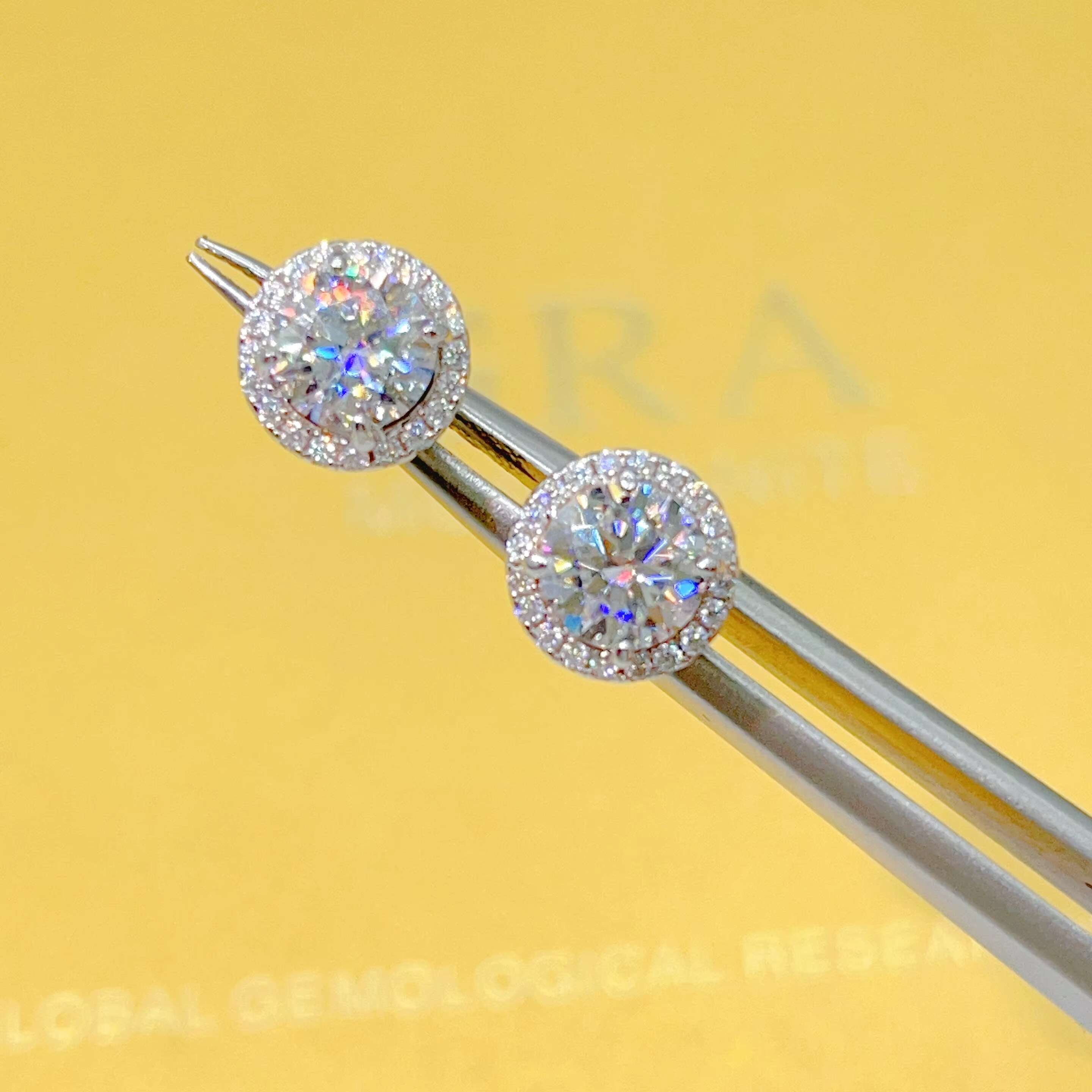 Fine Jewelry 925 Sterling Silver Fashion Bling Jewelry Vvs Moissanite Stud Earrings
