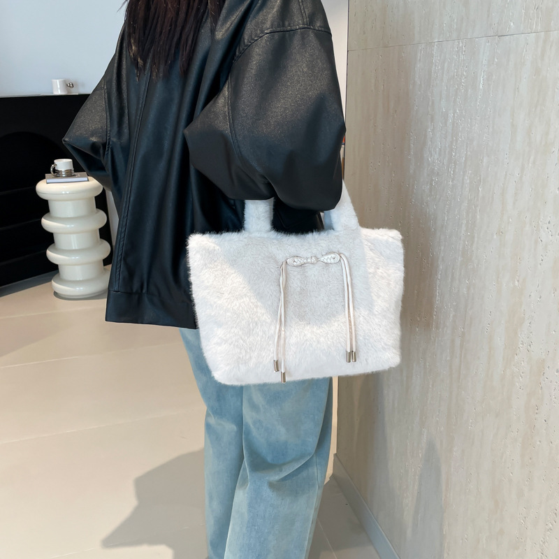 free shipping new tote Bag Plush File bag Ladies literary square hand held on one shoulder