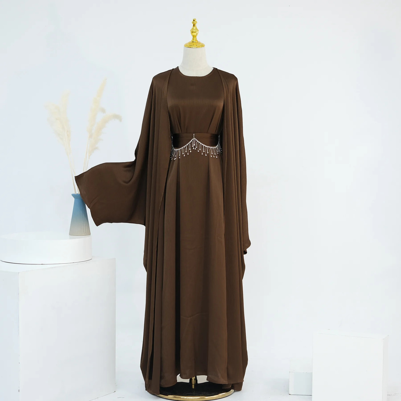Eid al Fitr Ka Moroccan Kaftan Womens Chain Sleeve Muslim Saudi Gorgeous Party Style Abaya Dubai y Robe 250326