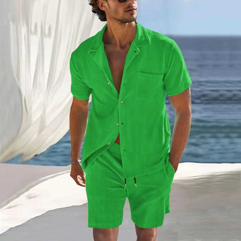 2024 European and American mens new casual comfortable button down collar shirt short sleeved shortsXJ250326