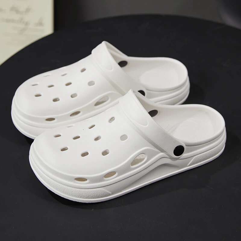 Men Summer Anti-slip Garden Shoes Women EVA Soft Beach Holes Sandals Couple Unisex Home Indoor Outdoor House Slippers Footwear
