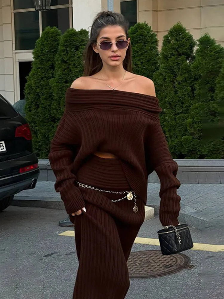 Womens Burgundy Knitted Long Leather Cover Elegant Slant Neck Full Lantern Sleeve Top Skirt Autumn Two Piece Set 250326