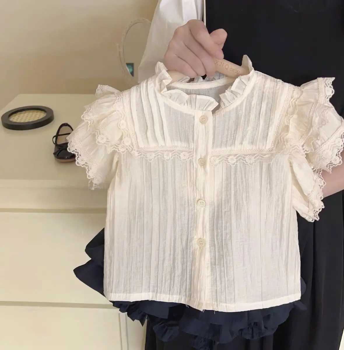 Baby Girls Sets Fashion Lace Shirts Short Sleeves and Bud Shorts 2025 Summer New Childrens Two Piece SetT250327