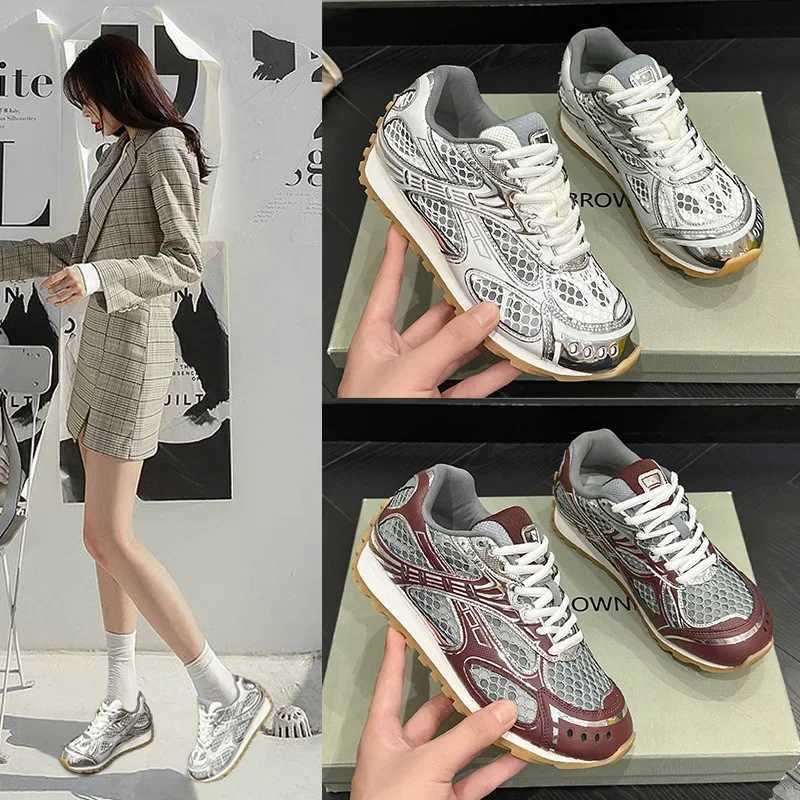 Womens luxury flat sneakers patchwork leather shoes optical sole air mesh running and walking couples wear fall 2024C250327