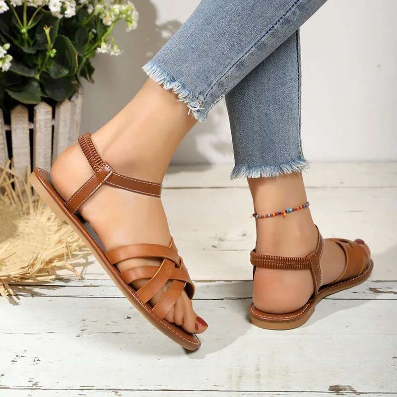 Flats Casual Rome Women Sandals New Summer Slippers Walking Beach Flip ps Sports Designer Bohemian Shoes Slides
