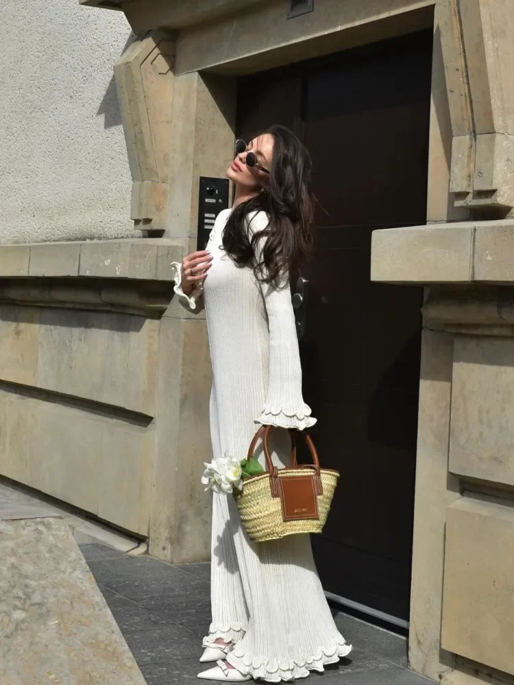 Womens elegant pleated hem knitted white long skirt O-neck sparkling long sleeved strapless dress evening dress 250322