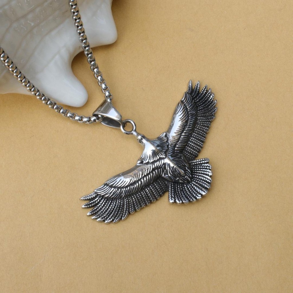 60cm Flying Eagle Pendant Retro Necklace Ethnic Style Feather Eagle Pendant