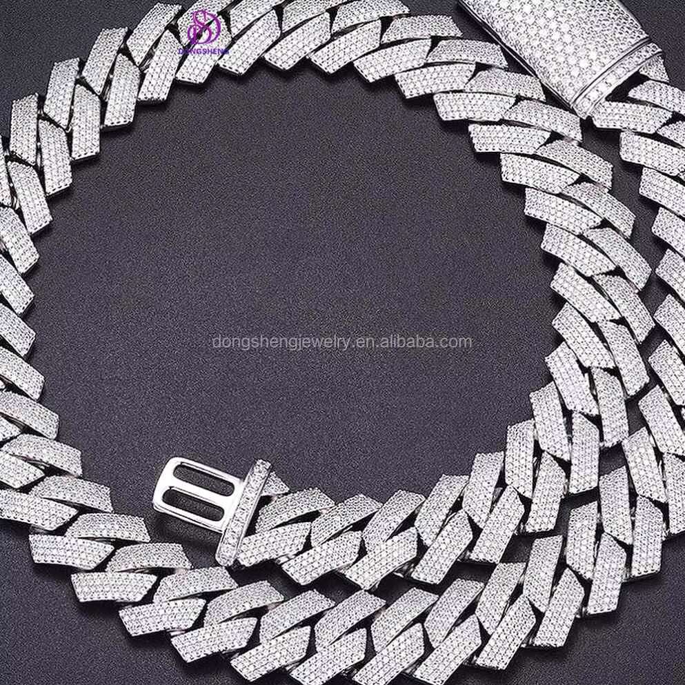 2023 Hot Selling Golden Supplier 925 Silver Moissanite Prong Cuban Link Chain