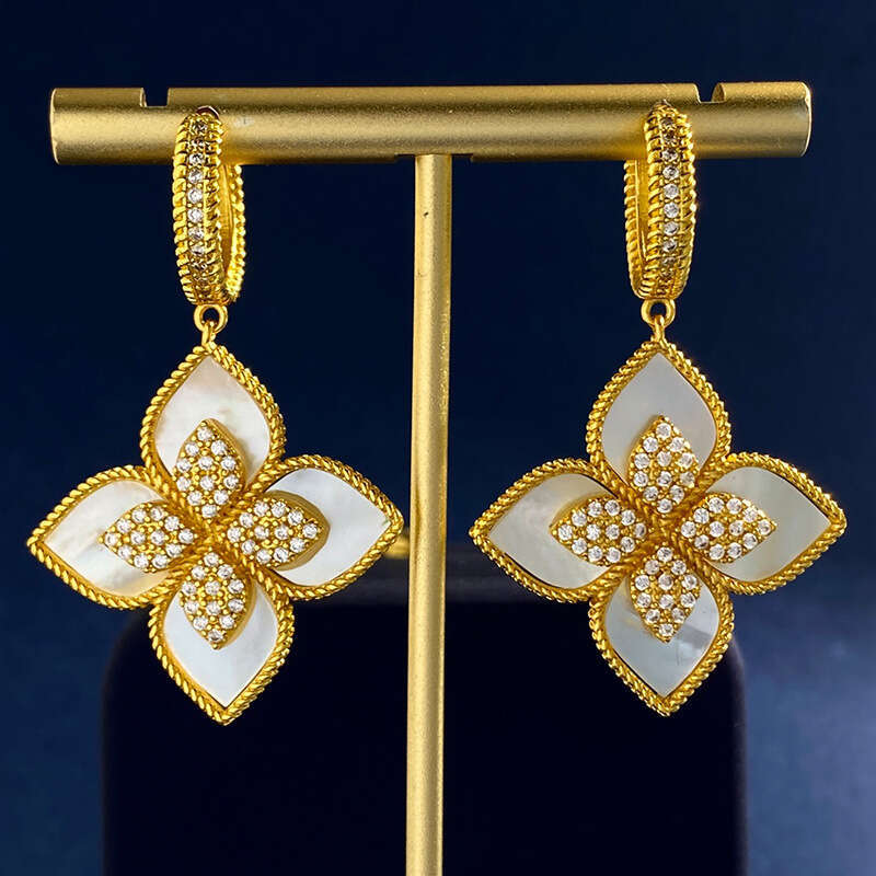 RC Four Leaf Clover Sparkg Dia wer Female Coldness Style Three Dimensional Pendant Ins Wind Earrings