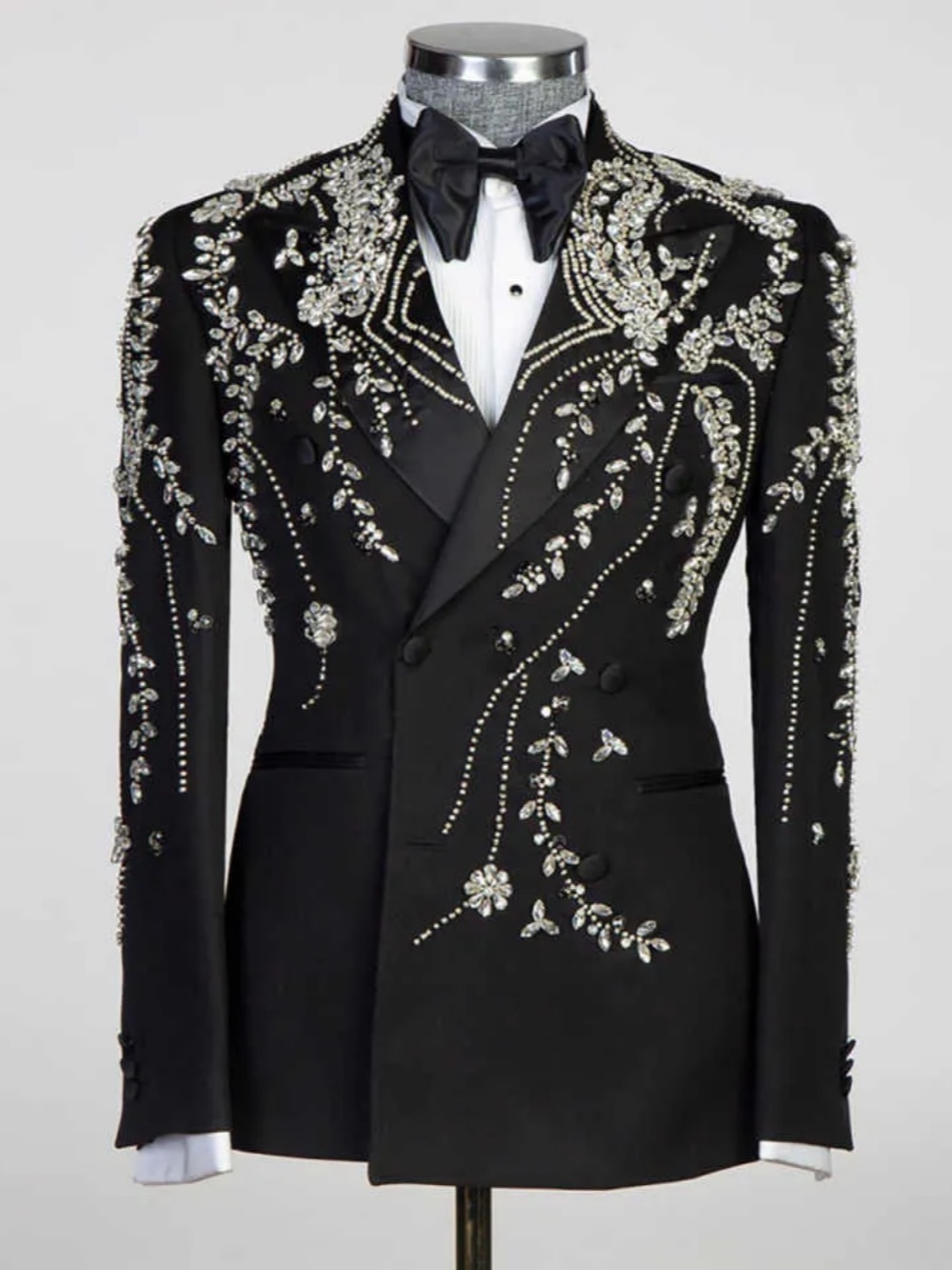 Luxury Wedding Tuxedos Crystal Appliques Men Suit Peaked Lapel 1 Piece Set Jacket Party Groom Wear Business Blazers Customized