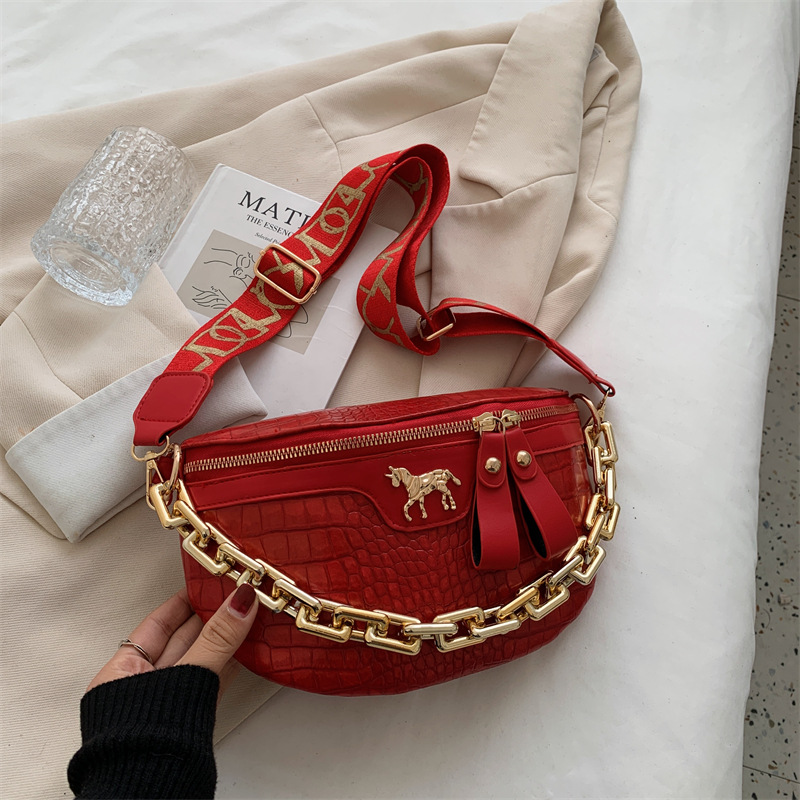 design bag 2025 new Korean version trendy and fashionable PU single shoulder bag with chain casual and versatile crossbody bag