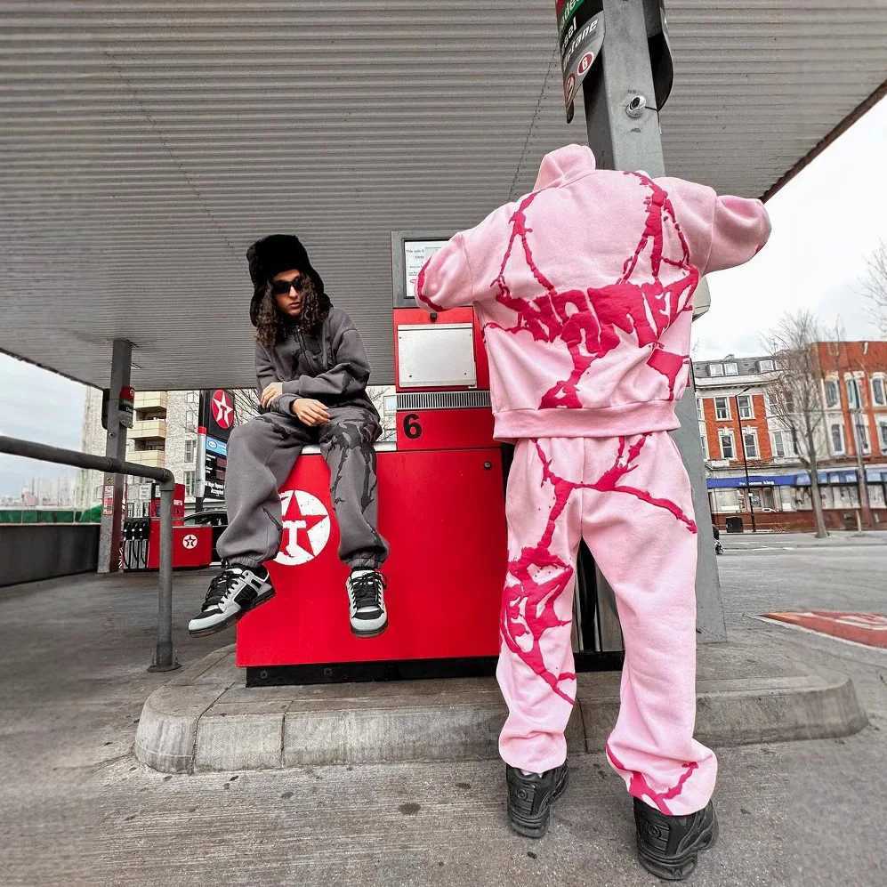 Mens Harajuku Hoodie Pants 2024 Winter Y2k Style Gothic foam Zipper Hoodie Printed Hip Hop Oversized Sportswear Two Piece SetXJ250326