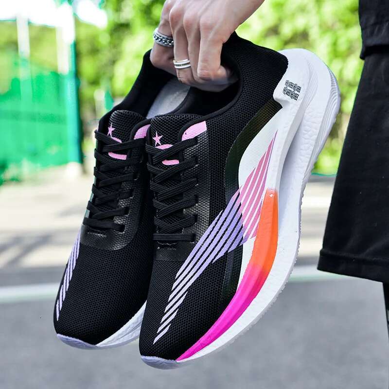 Designer Shoes Marathon Black Technology Air Cushion Carbon Plate Sports Running Shoes Men's Breathable Lightweight Women's Comfortable Anti