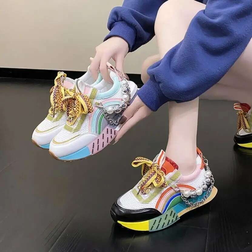 Designer Shoes 2025 New High Quality Leather Sports Shoes Lace Rainbow Platform Pearl Chain Decoration Fashion Vulcanized Shoes For Women
