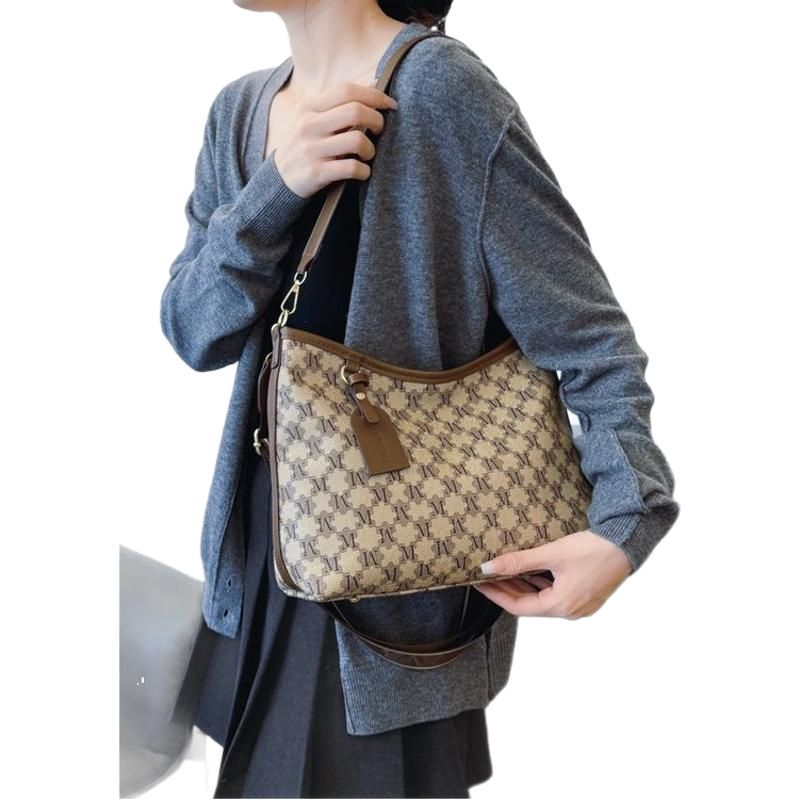 Women's new fashion simple large capacity underarm bag daily atmosphere single shoulder crossbody bag