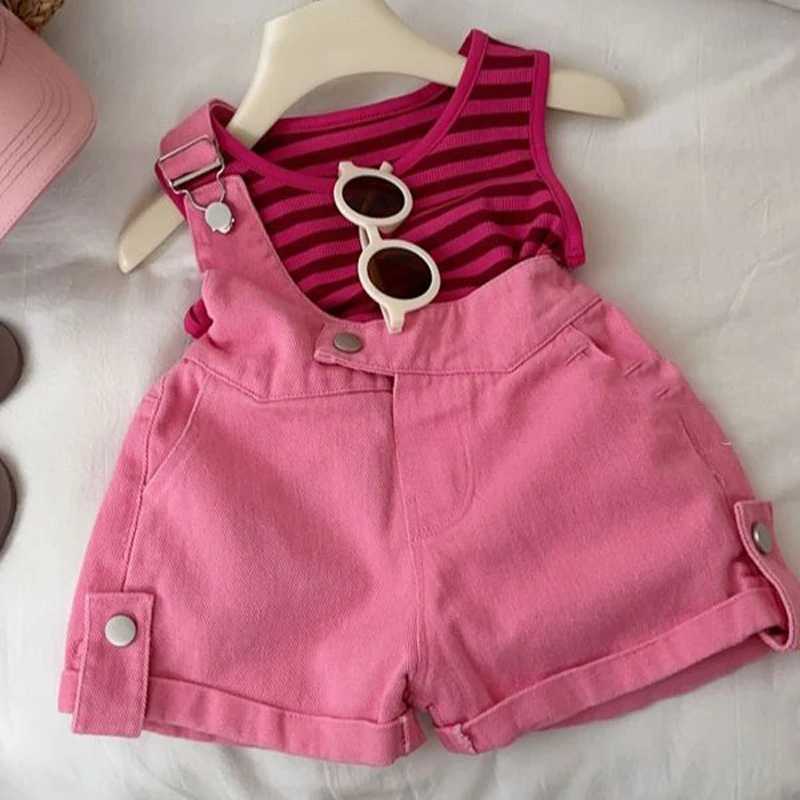 Girl denim pendant set 2023 new childrens summer striped vest+pendant shorts baby fashion two-piece clothing setT250327