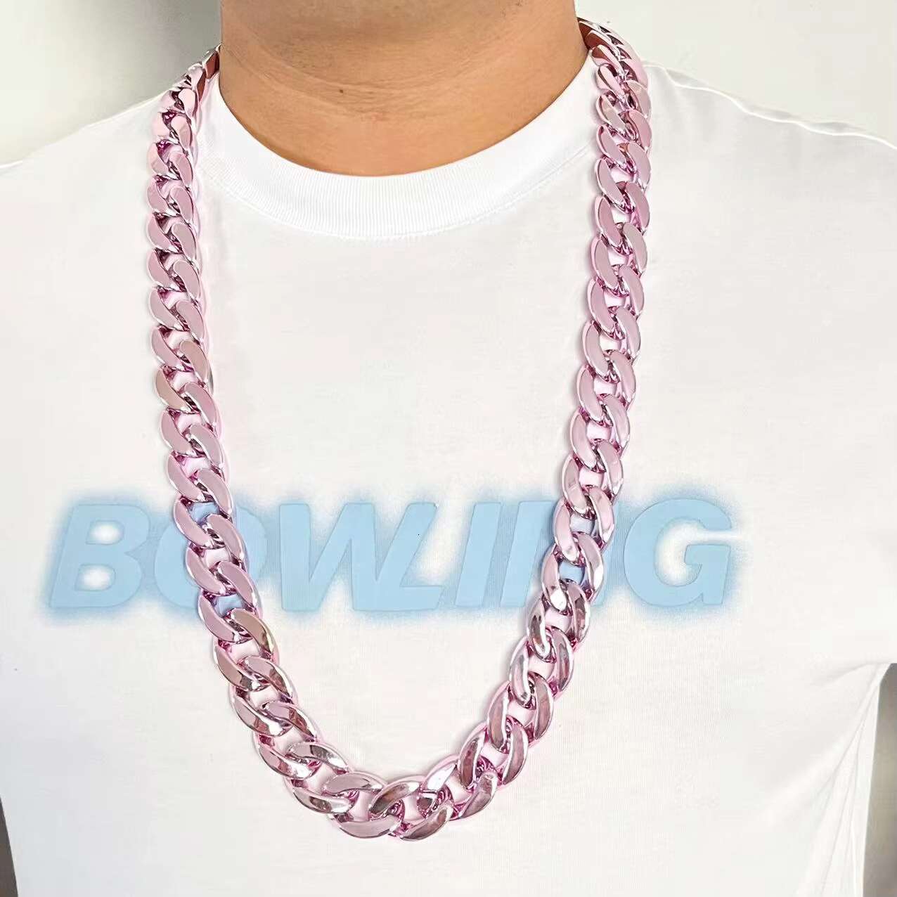 1pcs Mens Golden-Tone Hip Hop Cuban Link Chain Necklace Plastic Fashion Statement Piece for Everyday Special Occasions
