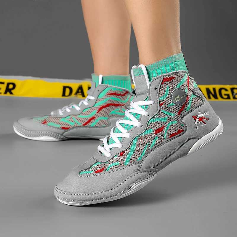 New Arrival new mens wrestling shoes anti slip and breathable boxing sports shoes wrestling training shoes wear-resistant combat sports shoes Z250327