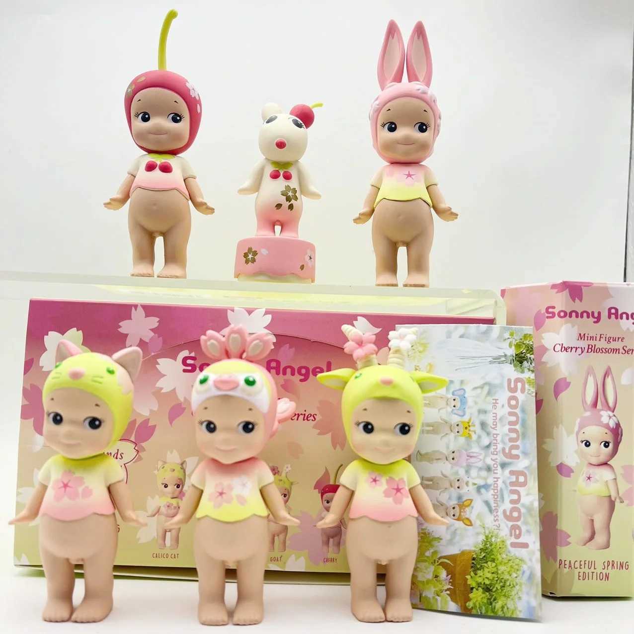 Cberry Blossom Series Blind Box Hippie Fantasy Animal Series Mini Character Action Amine Model Toy Birthday Gift X250327