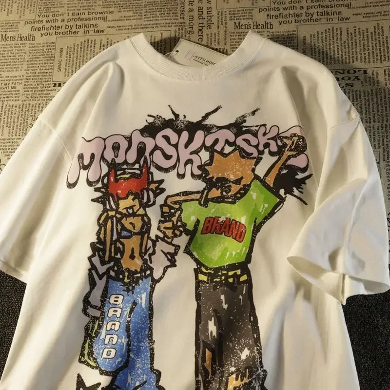 Fashionable American Street Cartoon Printed Tshirt for Men and Women Summer Y2K Hip Hop Loose Cotton Half Sleeve Top 250318