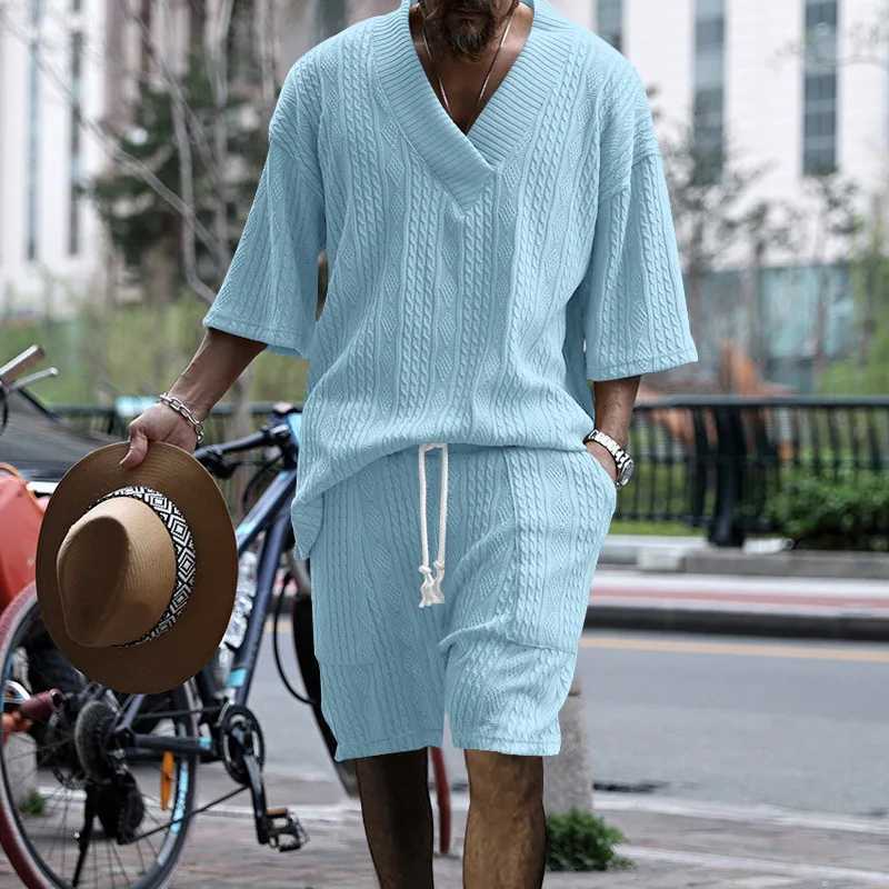 Mens casual suit twisted knit V-neck short sleeved T-shirt and shorts 2 pieces summer outdoor sports casual loose zipperXJ250326