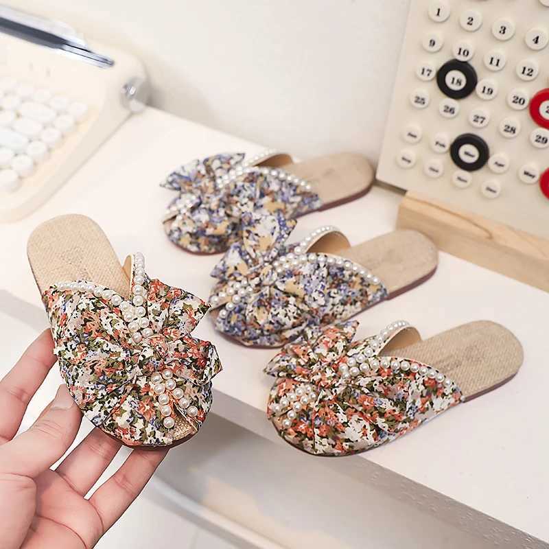 Slipper Childrens sliders childrens summer sliders girls soft floral cloth princess sweet indoor and outdoor girls pearl sliders bow S25326
