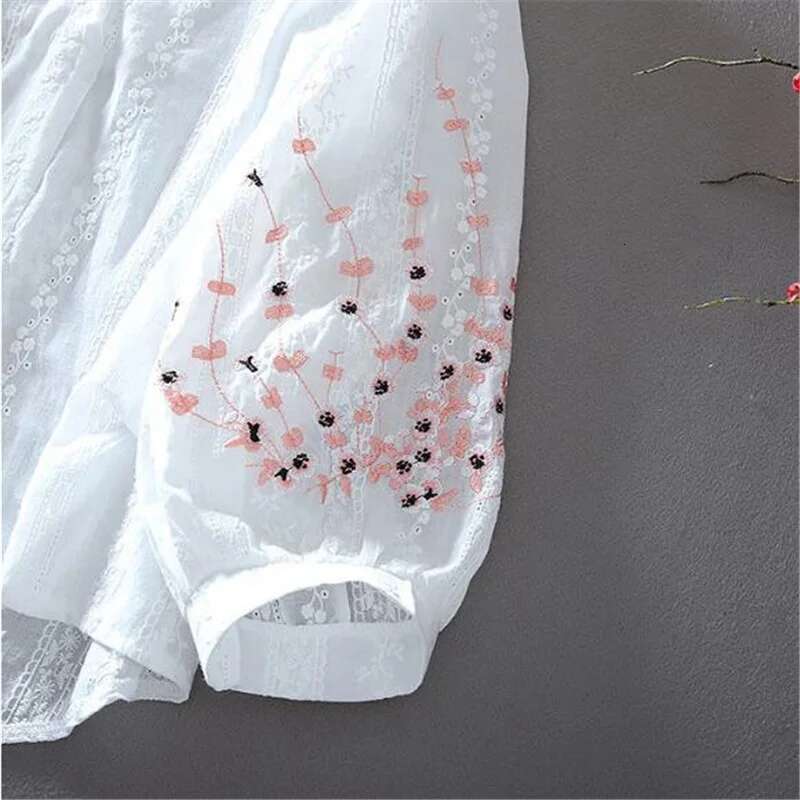 hoodie V-Neck Embroider Blouses For Women Shirt Lace Lantern Sleeves Cotton Bluasa Loosetop Casual Versatile Summer Thin Feminine Blous jacket