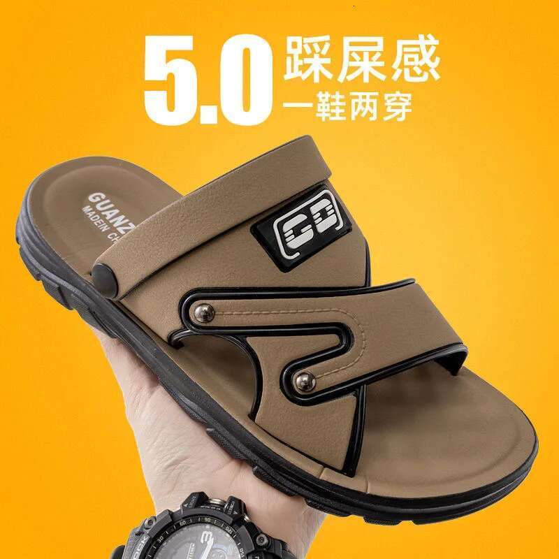 Sandals slip Versatile Beach Shoes New Summer Anti odor Dual purpose Men's Fashion Waterproof Cool Slippers