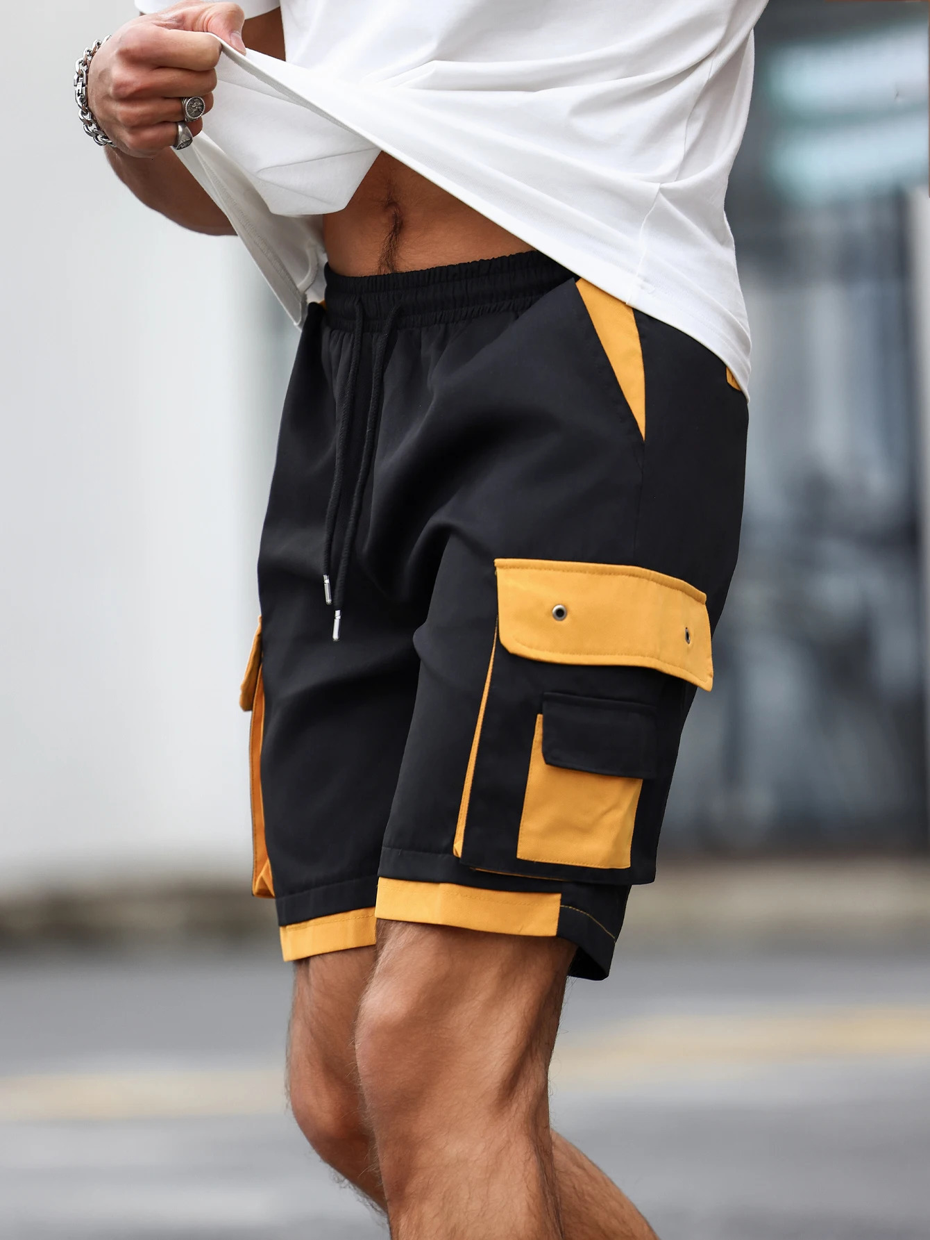 Mens fashionable waist bag cargo shorts used for summer outdoor leisure and work decorative comparison 250322