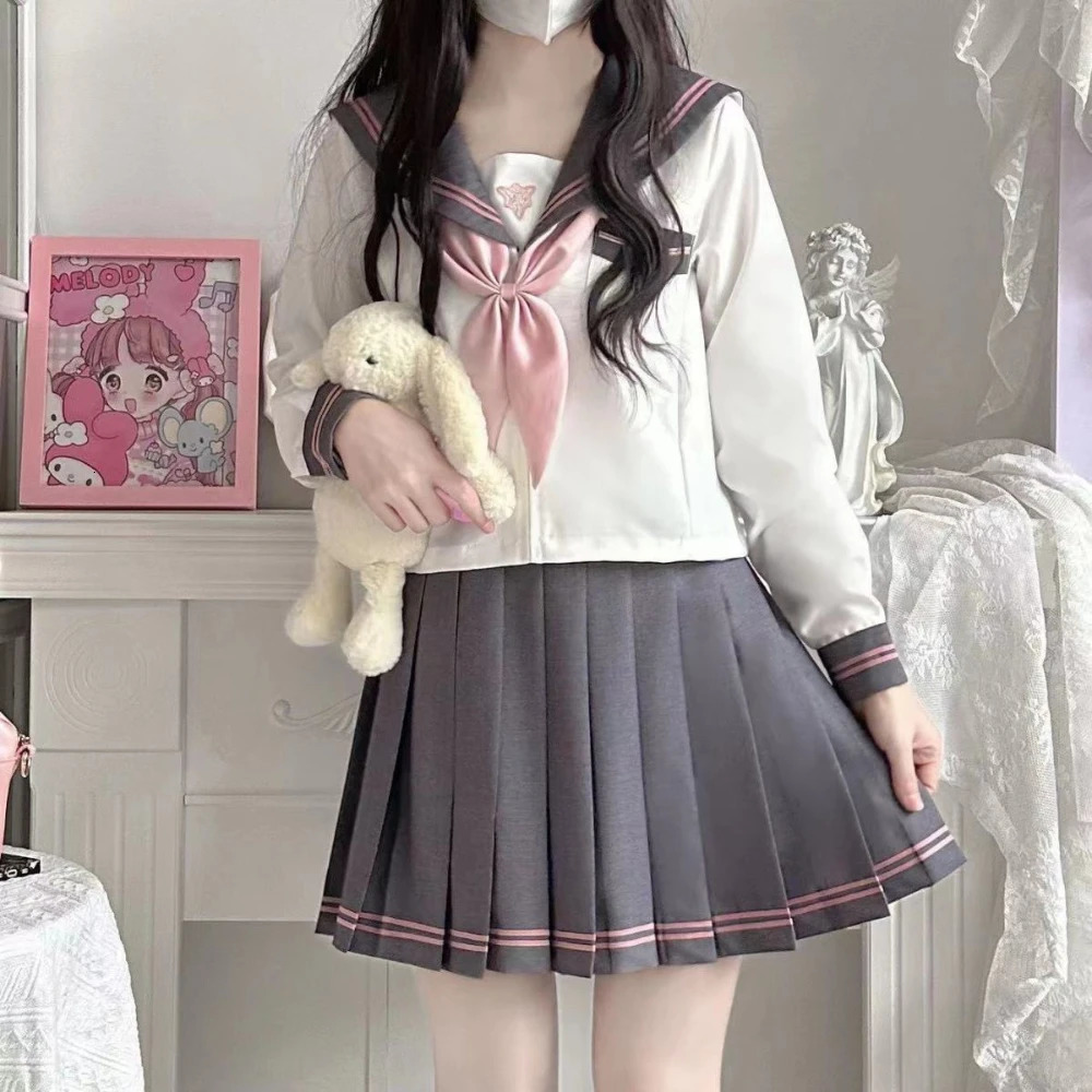 Japanese school uniform girl Jk sailor suit three sets of sexy pleated skiing Fukuku anime COS graduate clothing female 250326