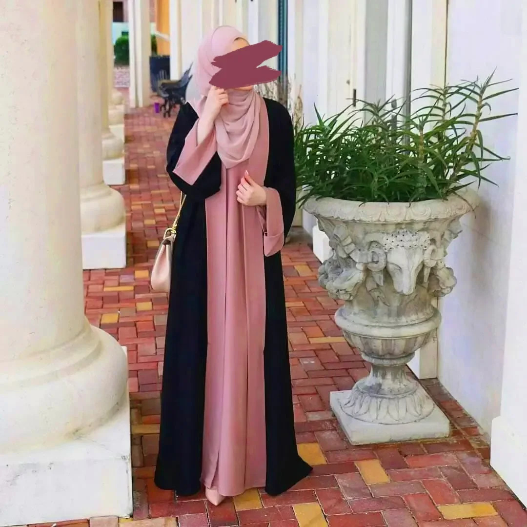 Fashionable Muslim Abaya cardigan splicing twopiece suit dress long Kaftan womens fashion origin in Chinese Mainland 250326